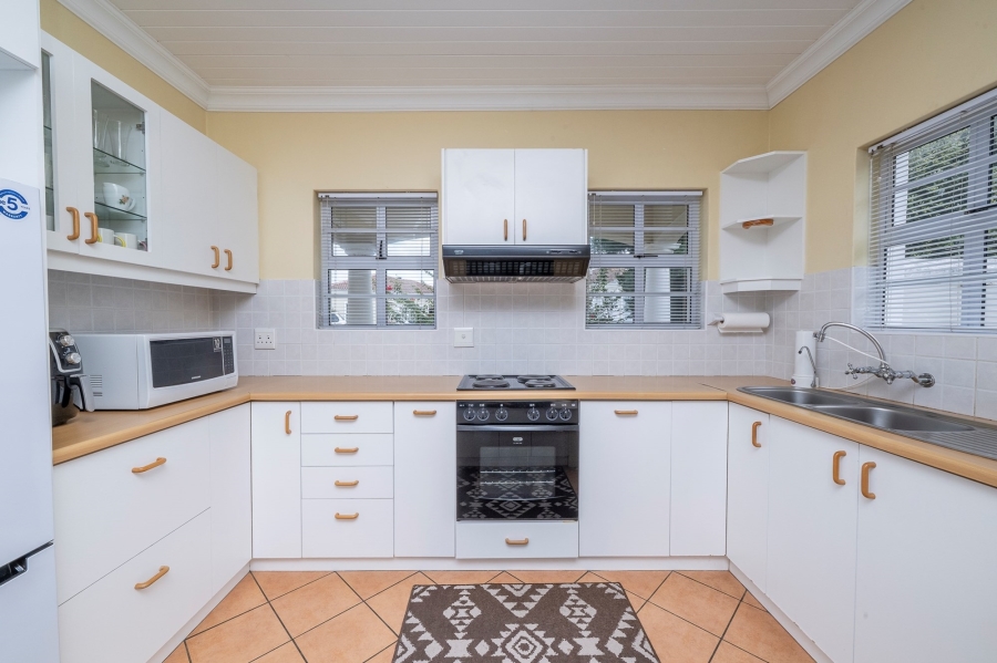 2 Bedroom Property for Sale in Vierlanden Western Cape